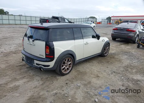 2008 Mini Cooper S Clubman from USA, damaged, VIN WMWMM33588TP87351